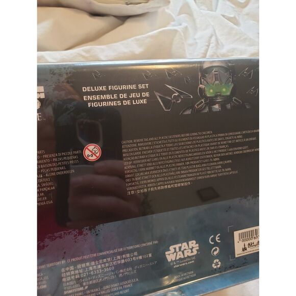 Disney Parks Star Wars Rogue One Action Deluxe Figurine Set - Picture 4 of 6